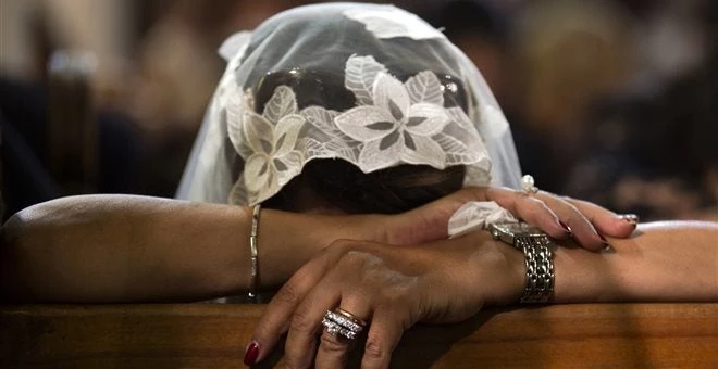 Φωτιά βλέπουν οι Γάλλοι πίσω από τη συντριβή της EgyptAir νότια της Ελλάδας